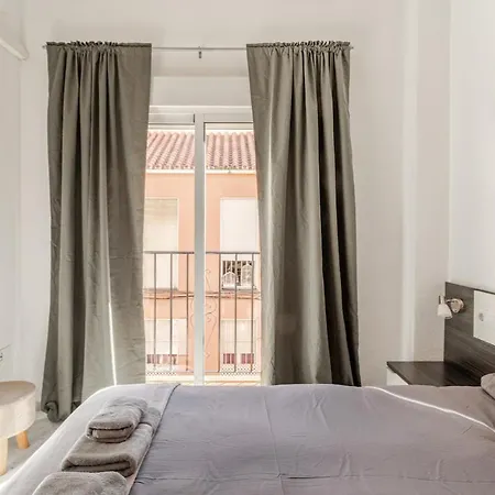 Apartment Prime Location In - 15 Min Walk To Old Town Malaga